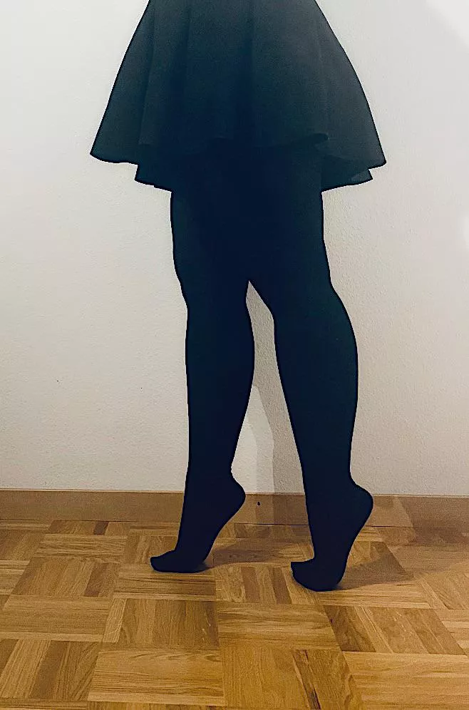 Simple black 🖤✨