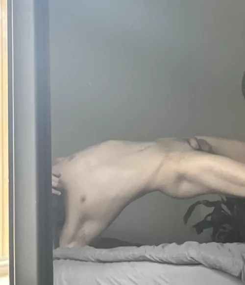 Taking online boyfriend applications 