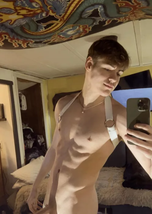 Wanna snap some pics with me 