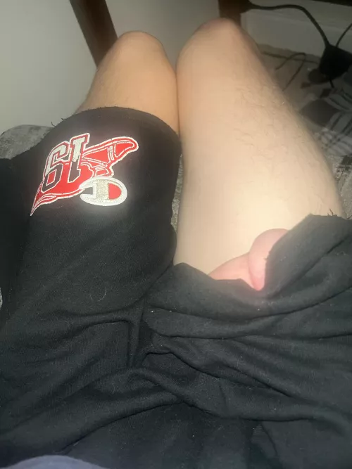 18m make me cum before my cousin gets back