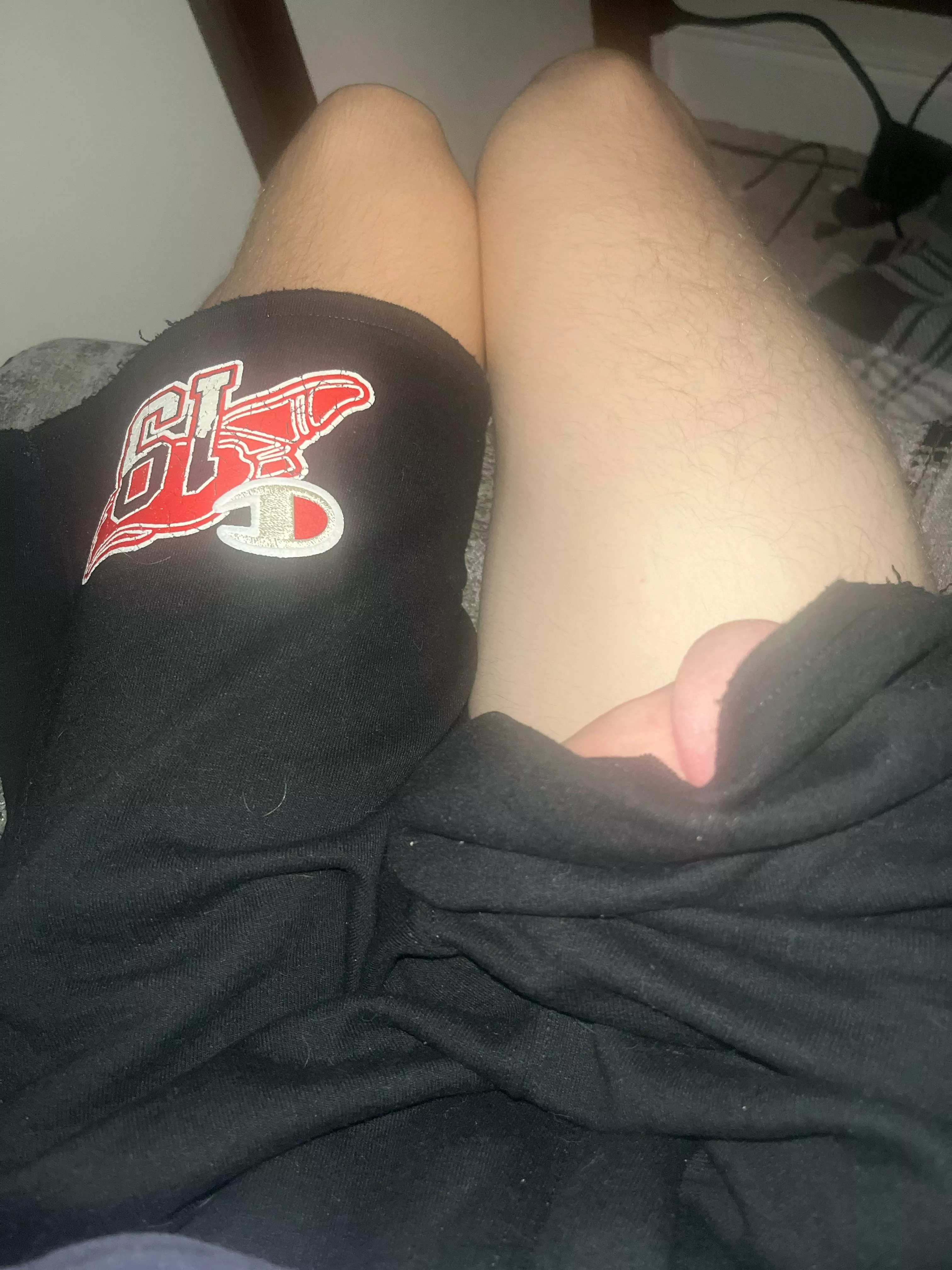 18m make me cum before my cousin gets back