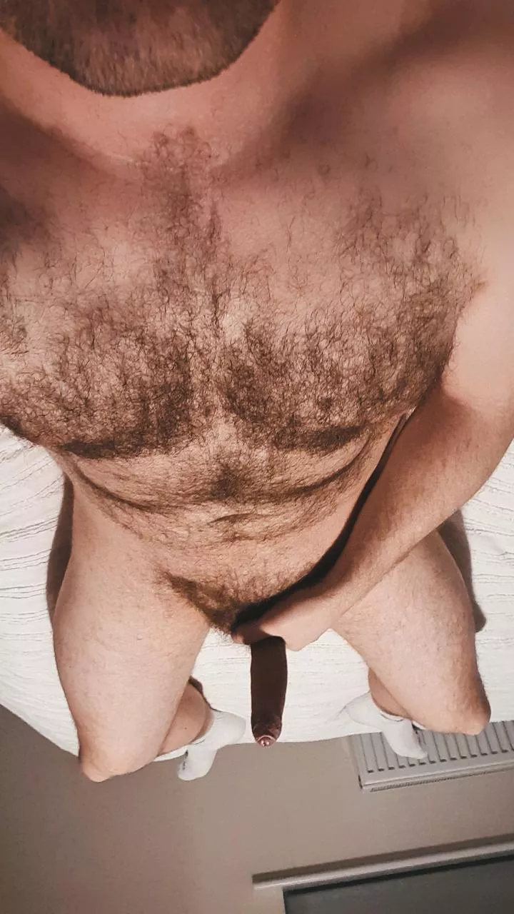 31. Irish. Hot twinks or fems hmu. 18+ and must show face. Irishboi_1992