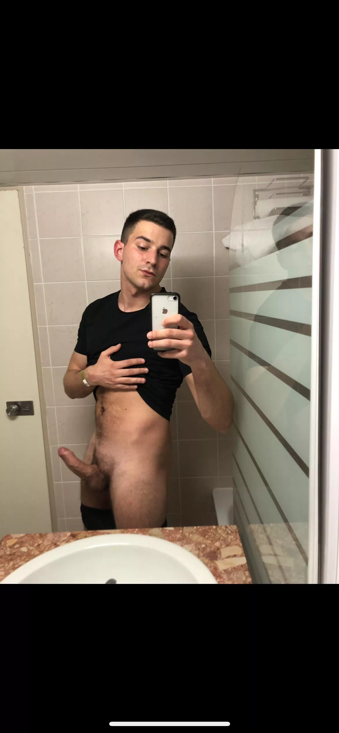 Any lovers of italian cock?!