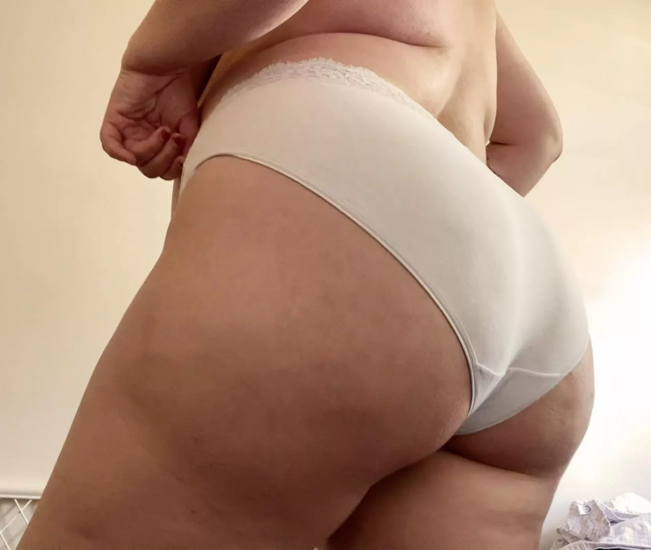 Beige full back granny panties 