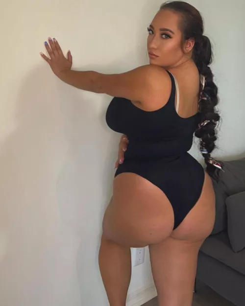 Can I be your thick personal slut