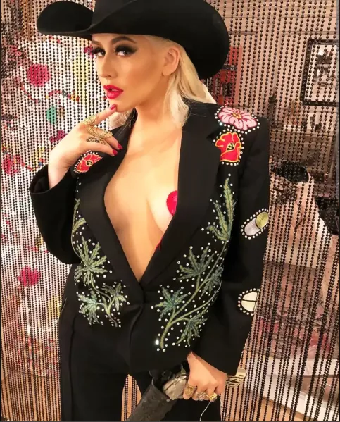 Christina Aguilera. Hottest tits in the west.