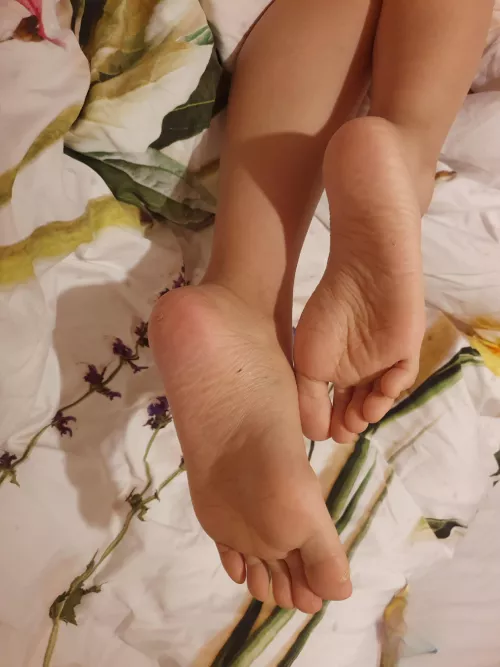 Do you like my soles? 😇