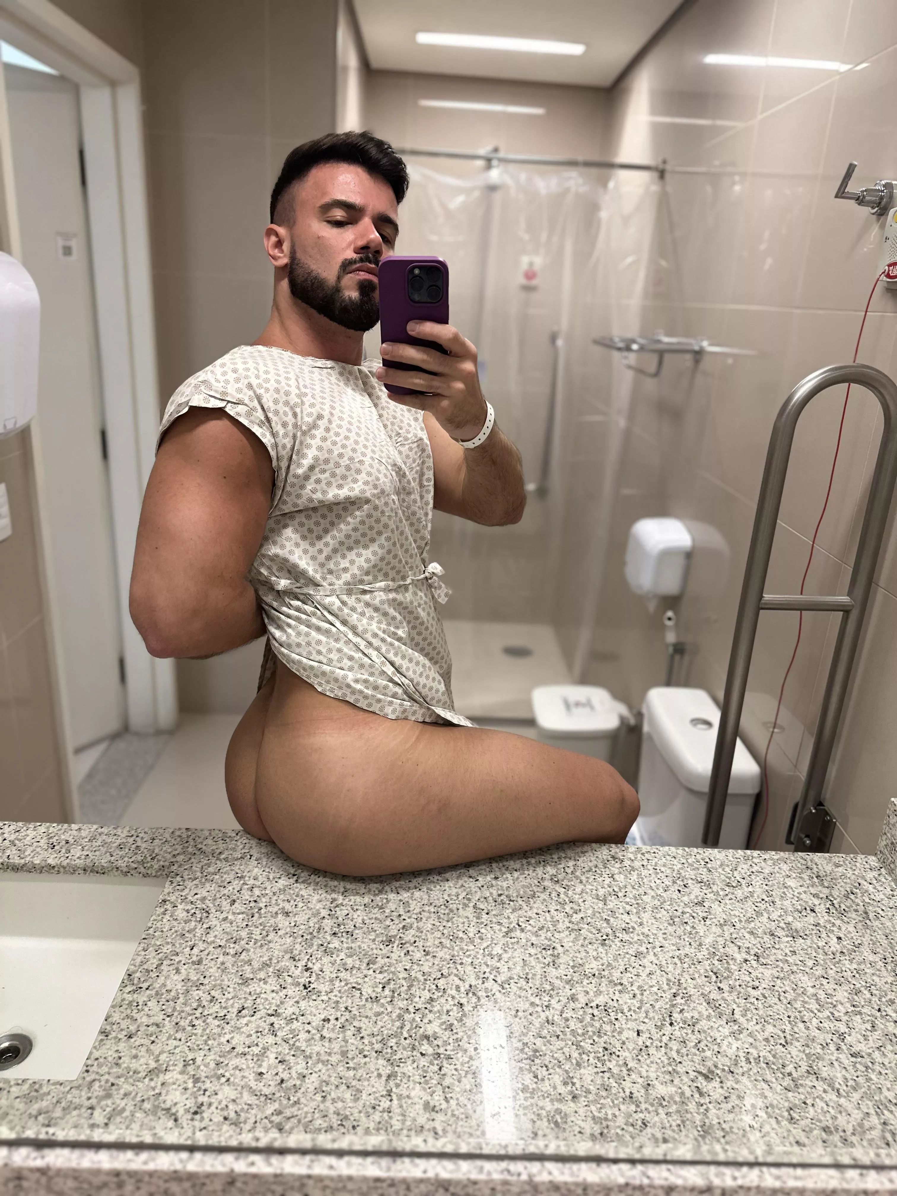 Does this surgery outfit count as an uniforme? Cause I used it all day long yesterday.