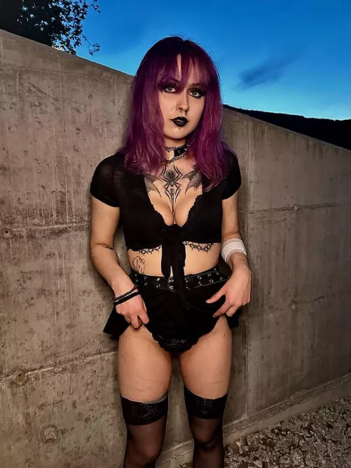 Drop your favorite metal band and I'll tell you if we can fuck