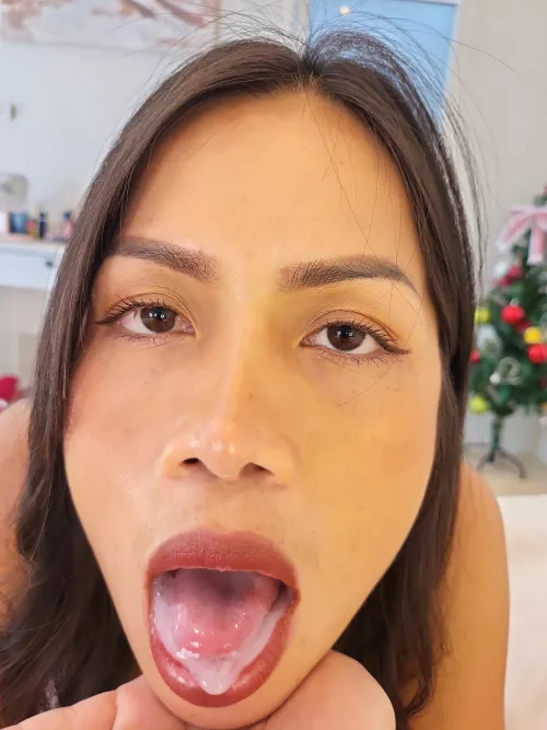 For your cum fetish to be satisfied by a sweet Thai