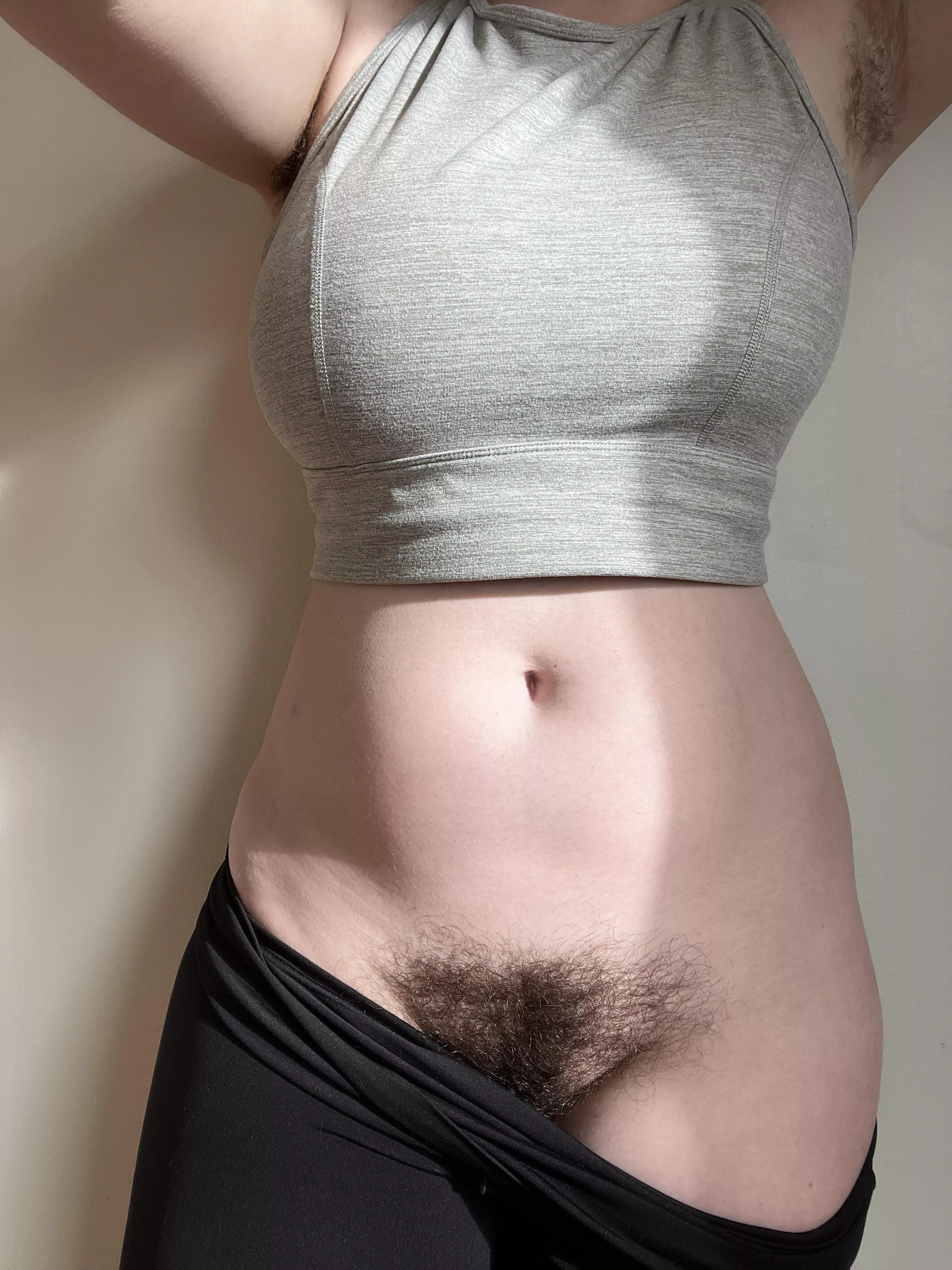 Hairy armpits & bush