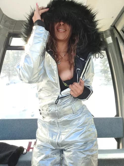 Have you seen an astronaut flash their tits