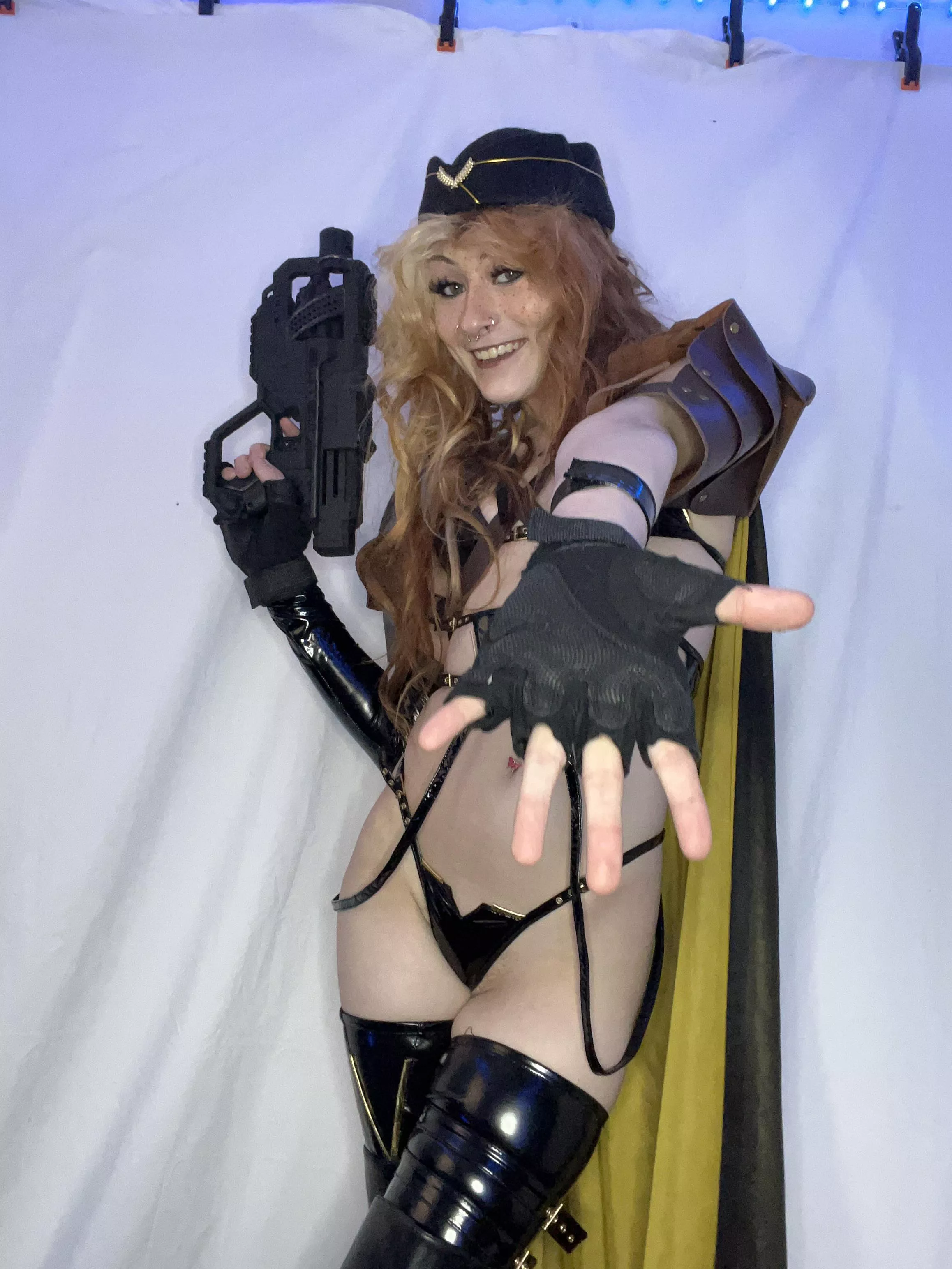 helldivers pin up girl by executionergf