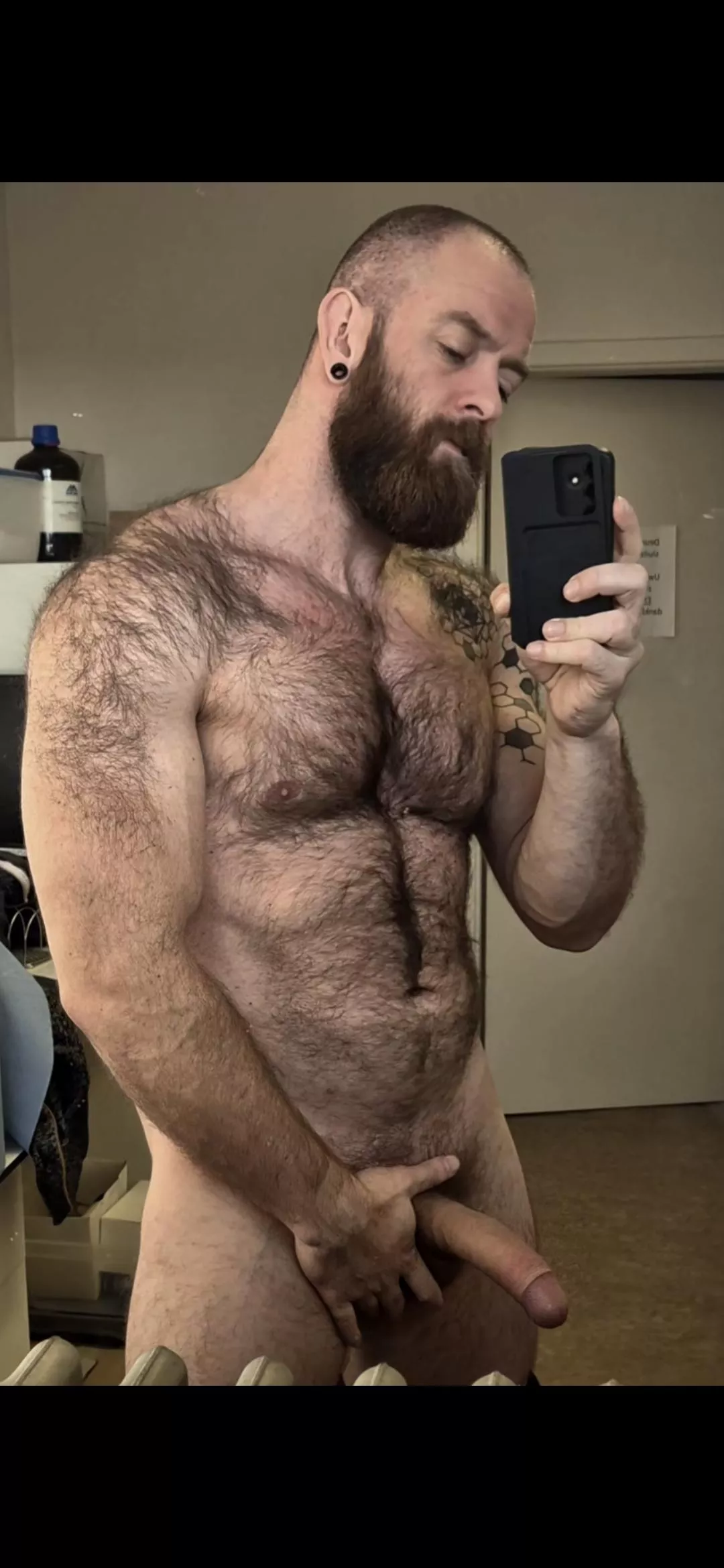 Horny. Enough said 🐻 