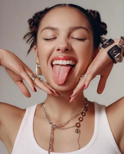 I cannot take Olivia Rodrigo out of my dirty mind. Let's goon for her!