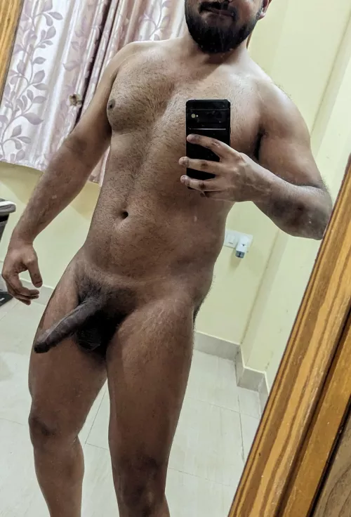 I have kinda grown to love my stretchmarks. Can I stretch you too?