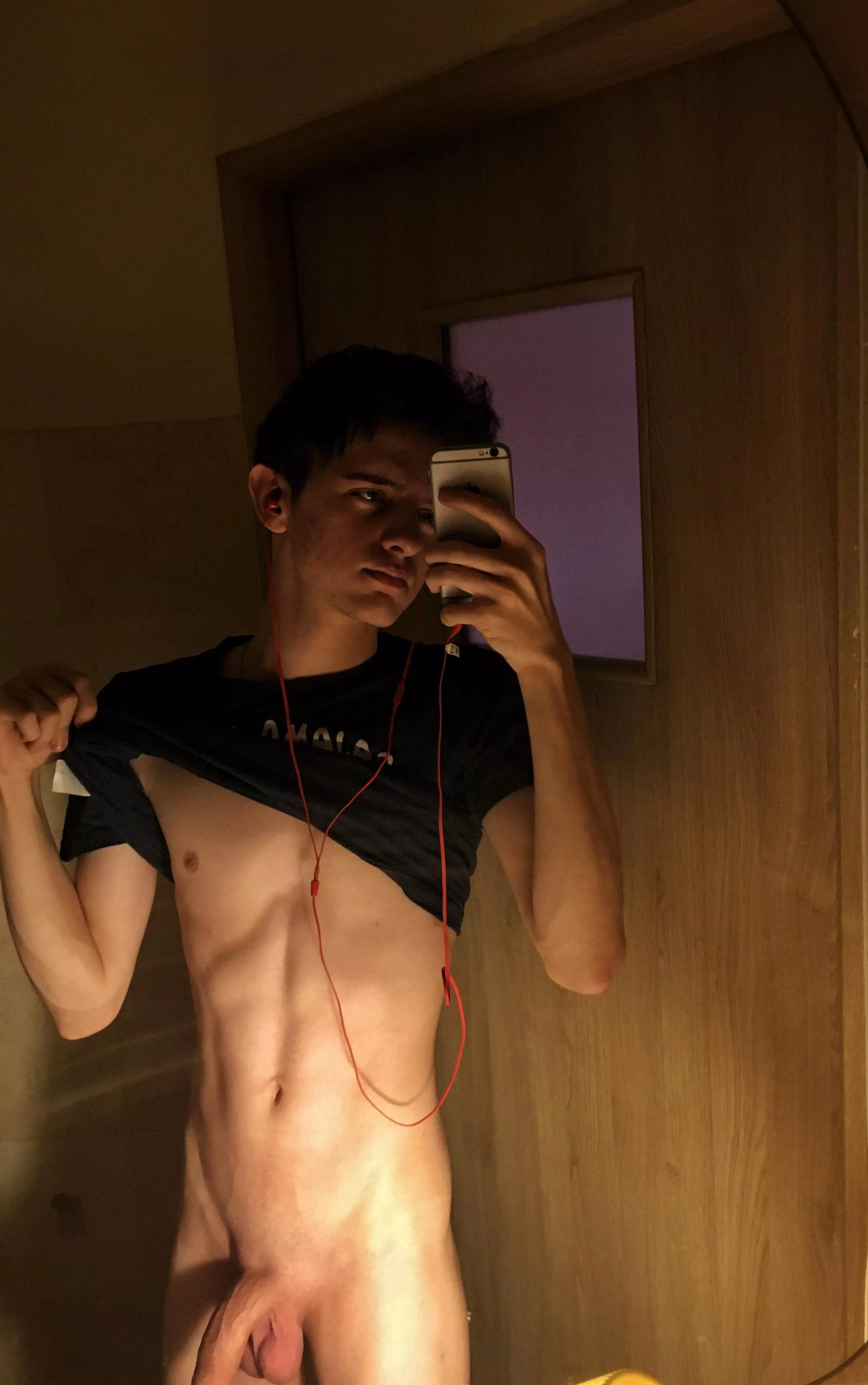 I lost some weight and I felt sexy☺️ What do you think? 🥺