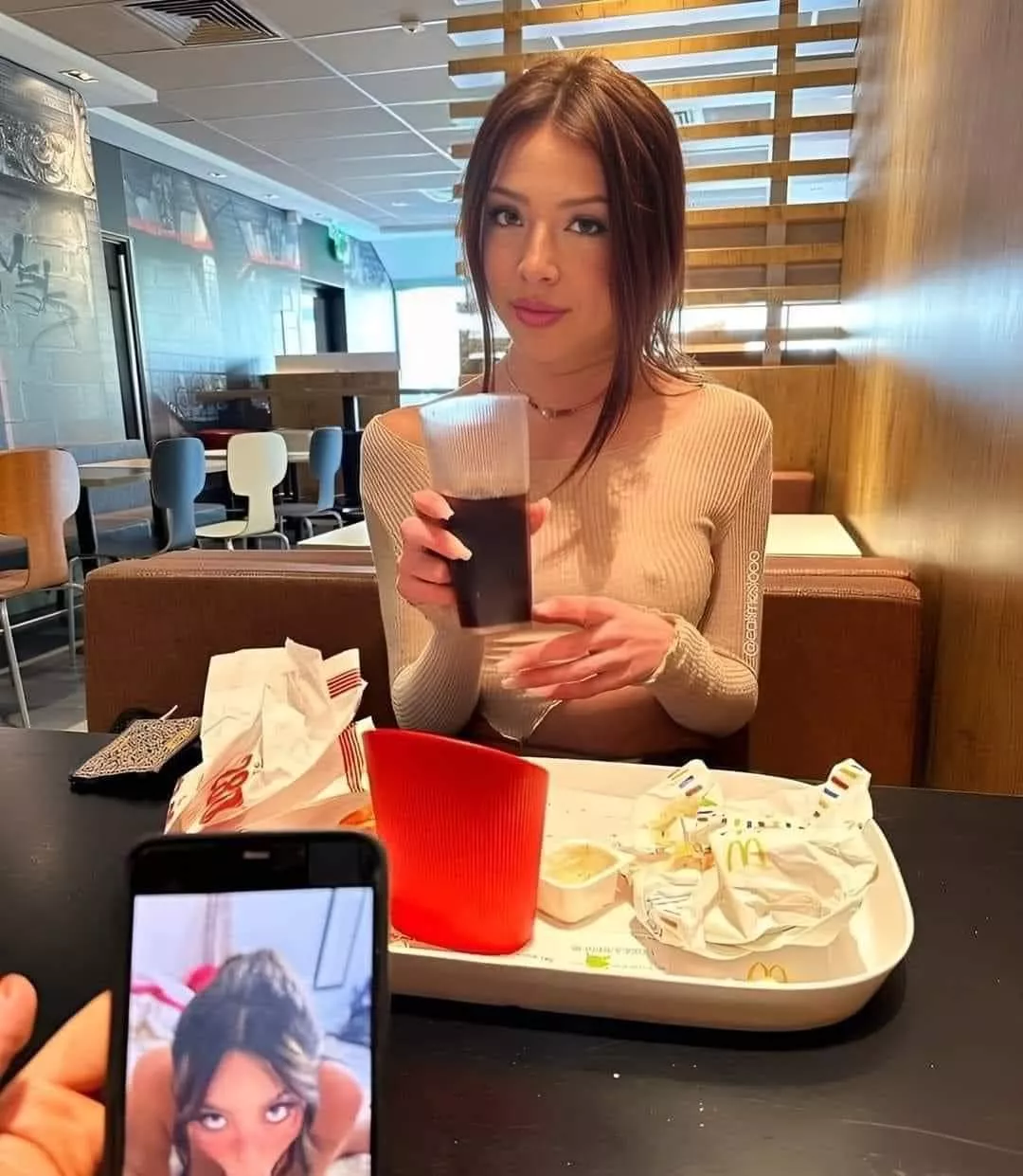 Is there sub that post this type of photos???