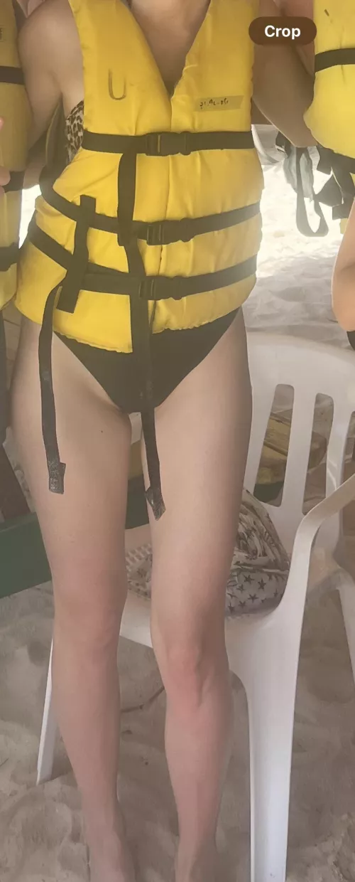 Is this considered a camel toe for my wife on vacation? Thoughts? 😈