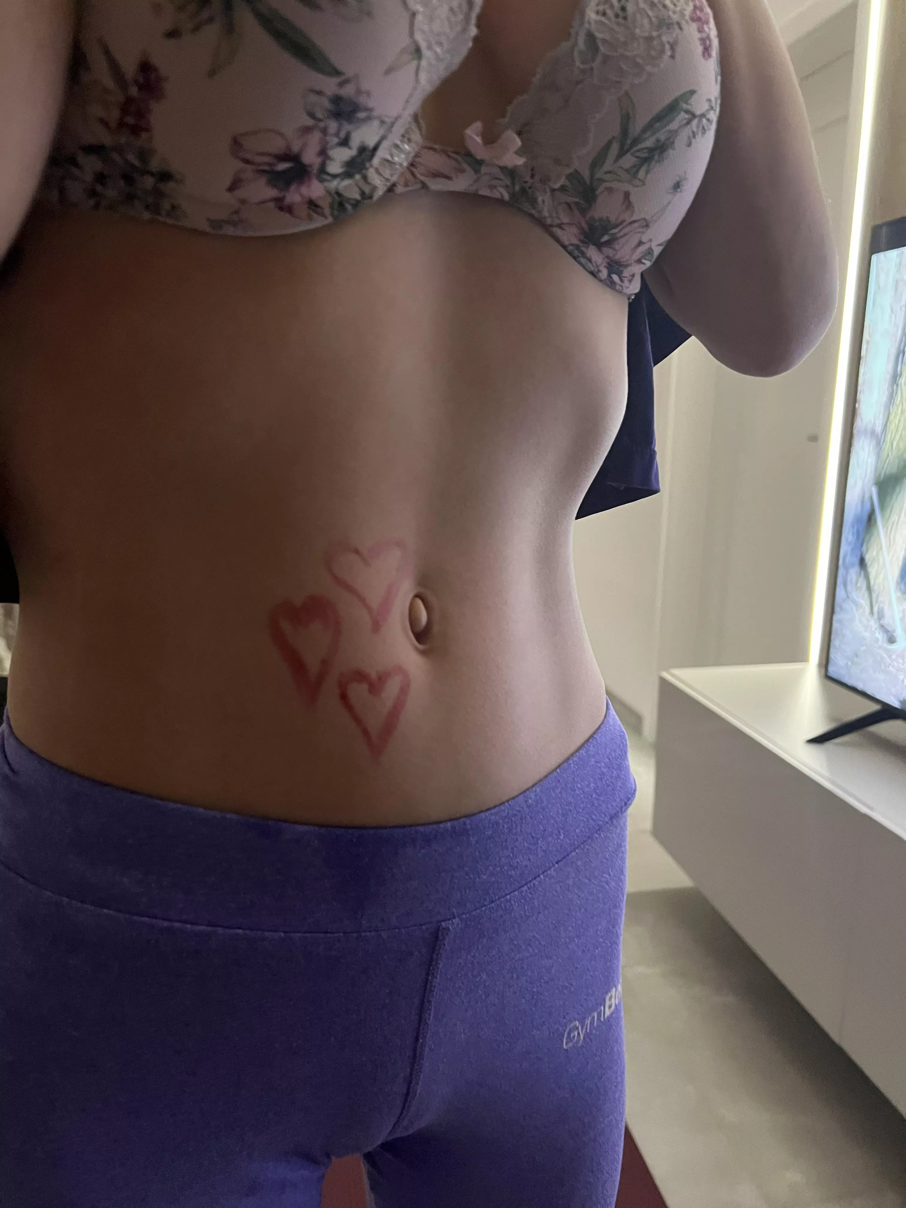 is this u drawing hearts for a naughty girl 