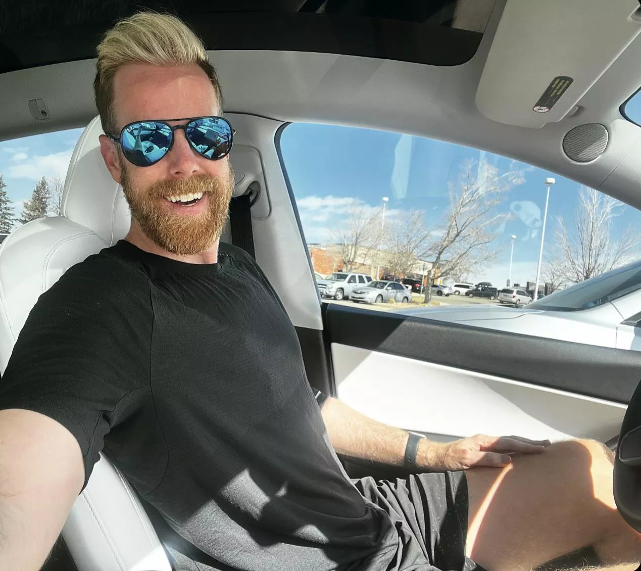 Just finished up. What’s your favorite thing about a gym? Just finished up. What’s your favorite thing about a gym?