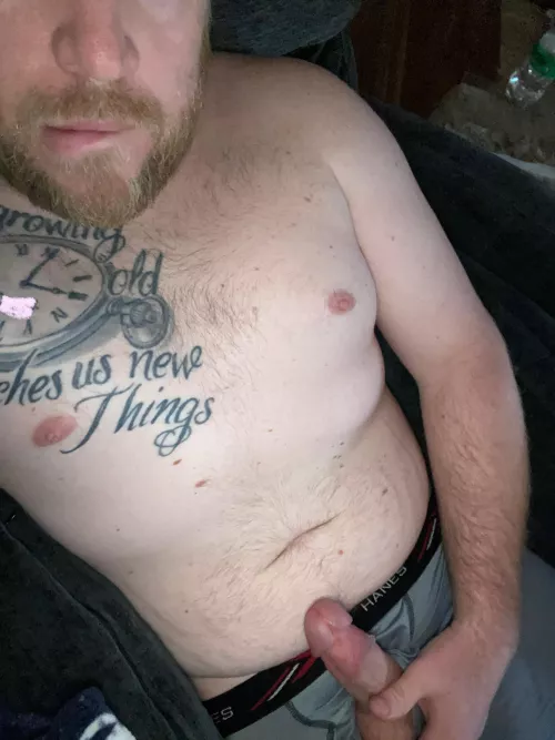 Just hangin’ out 😜