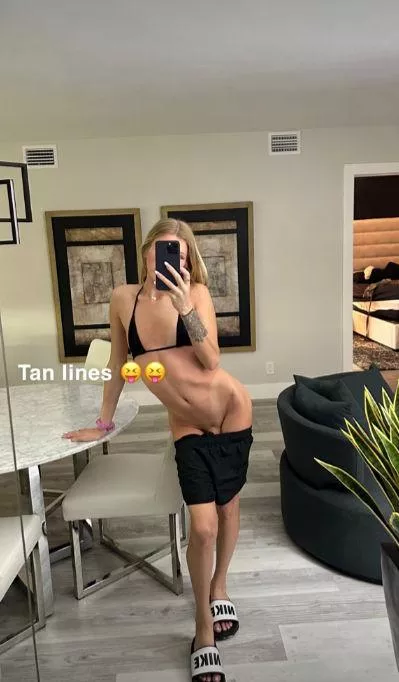 Leave a ❤ if you wanna be topped by a hot girl with sweet dick.