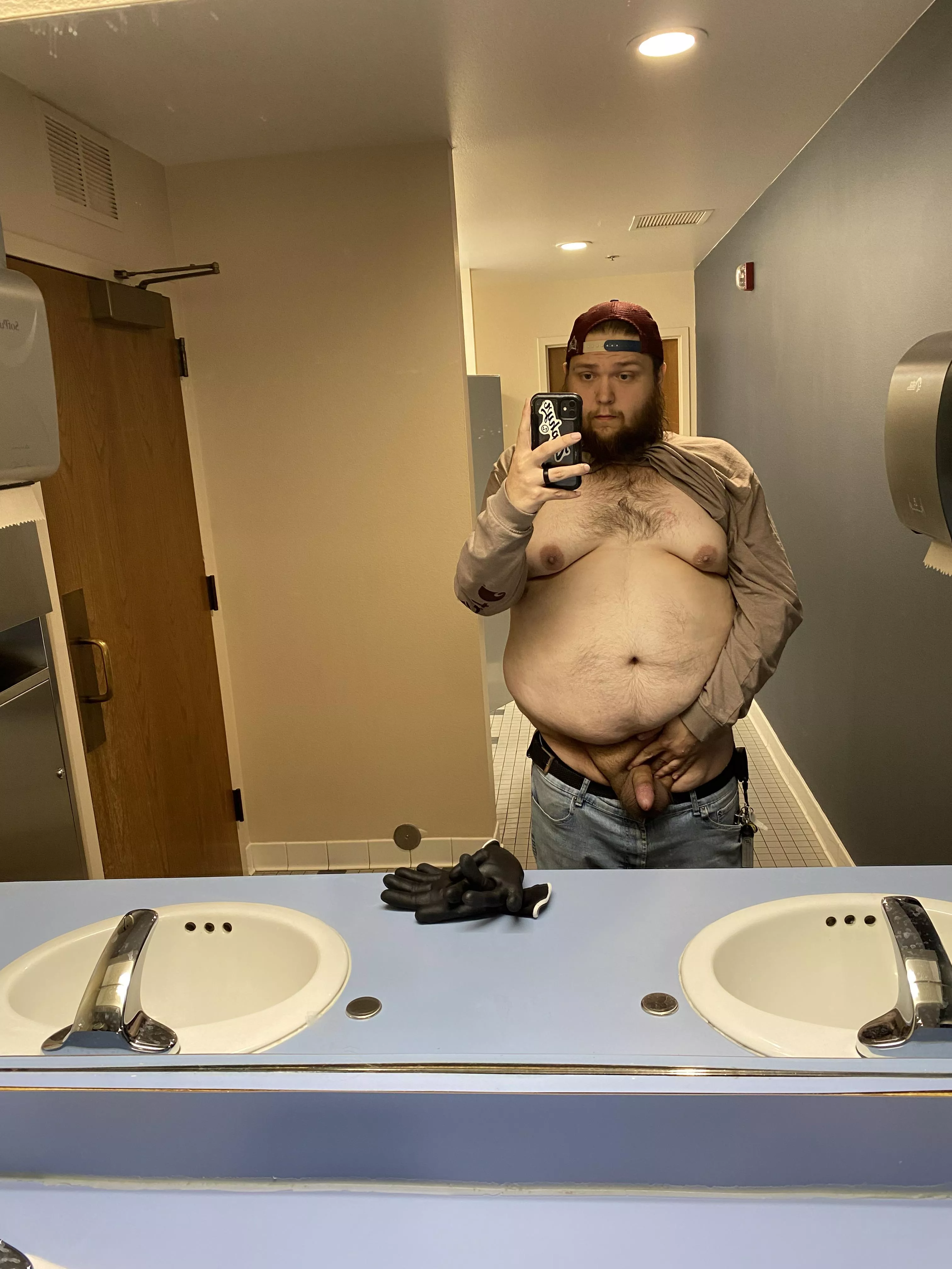 Let me know what you think of this sexy dad