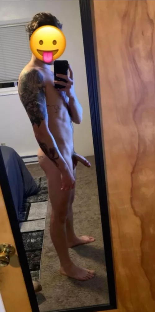 Little throwback pic (M,29)