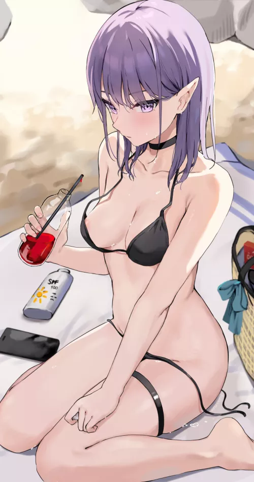Misaki at the beach 