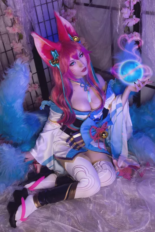 My Spirit Blossom Ahri cosplay (Shiroktsne)
