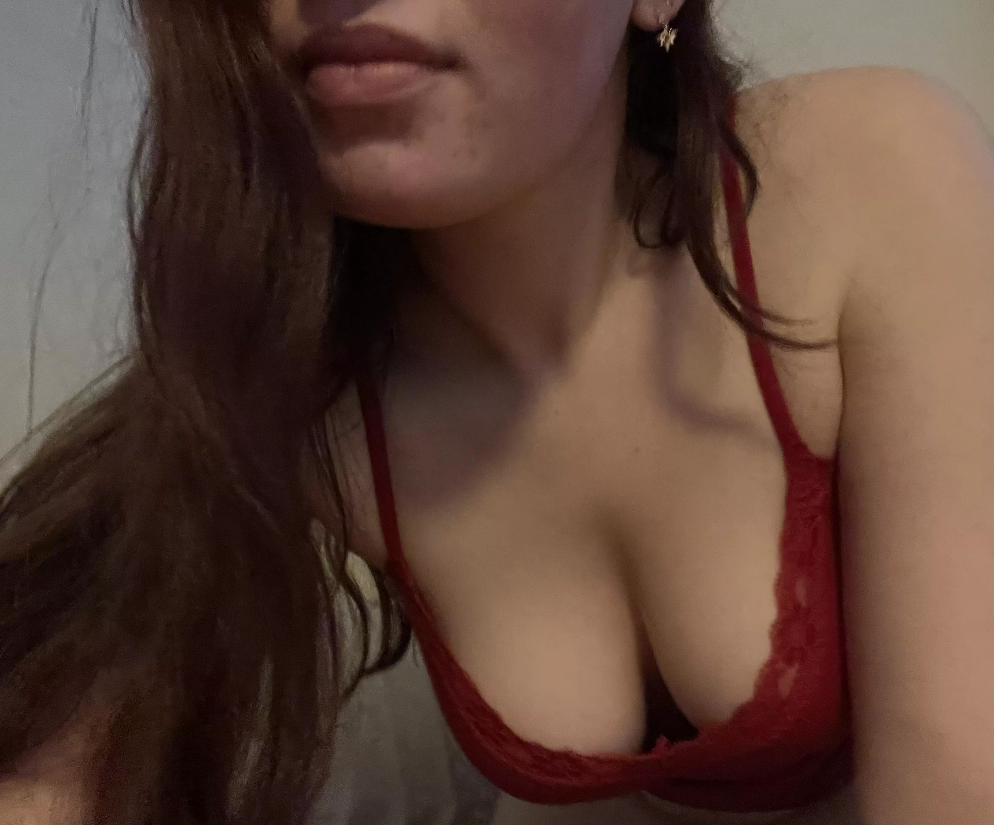 Need me to lean over more?