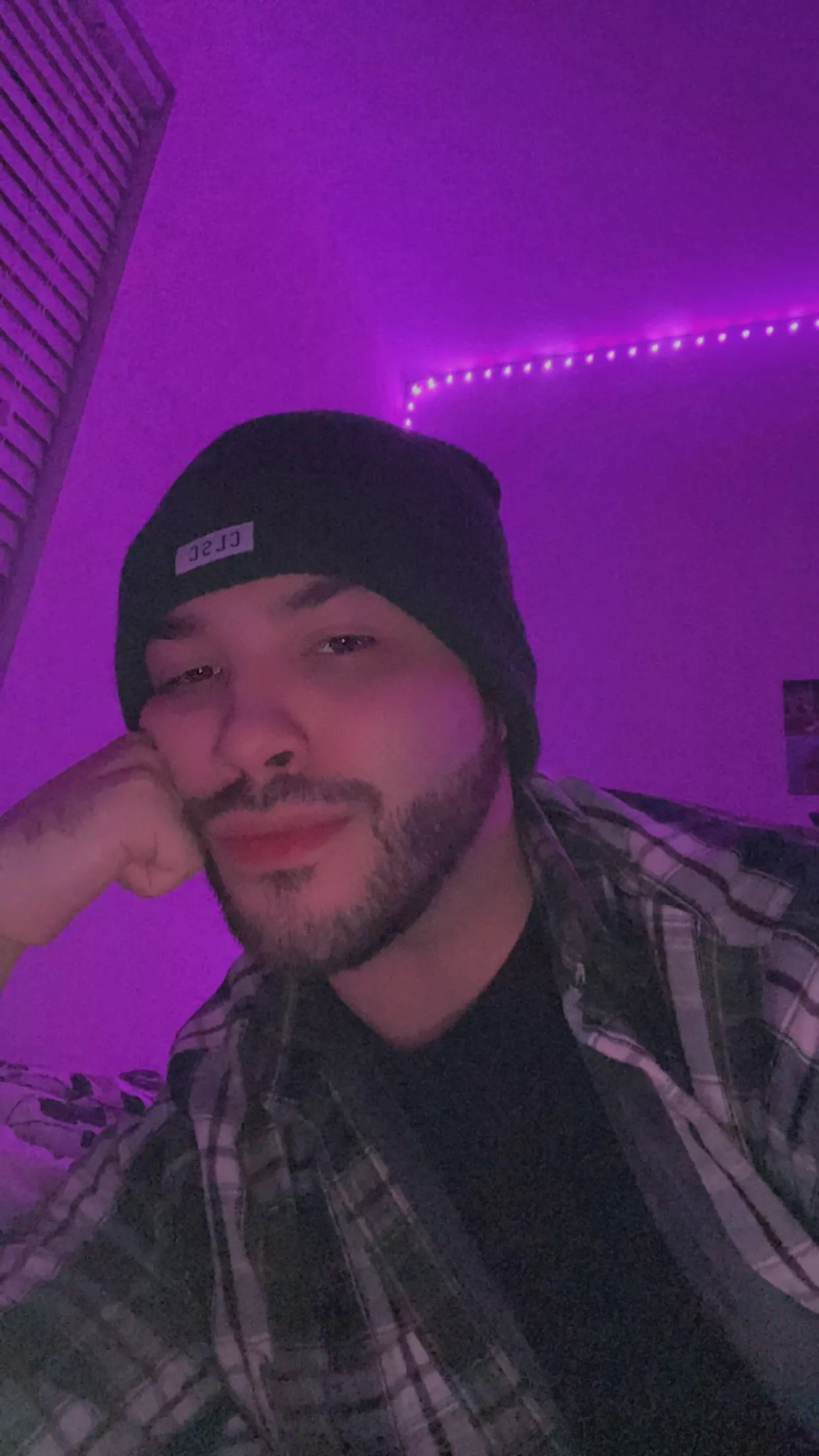 Need some new gamer friends 😝