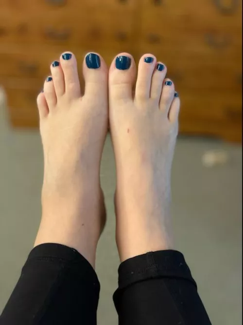 Rub your face between them