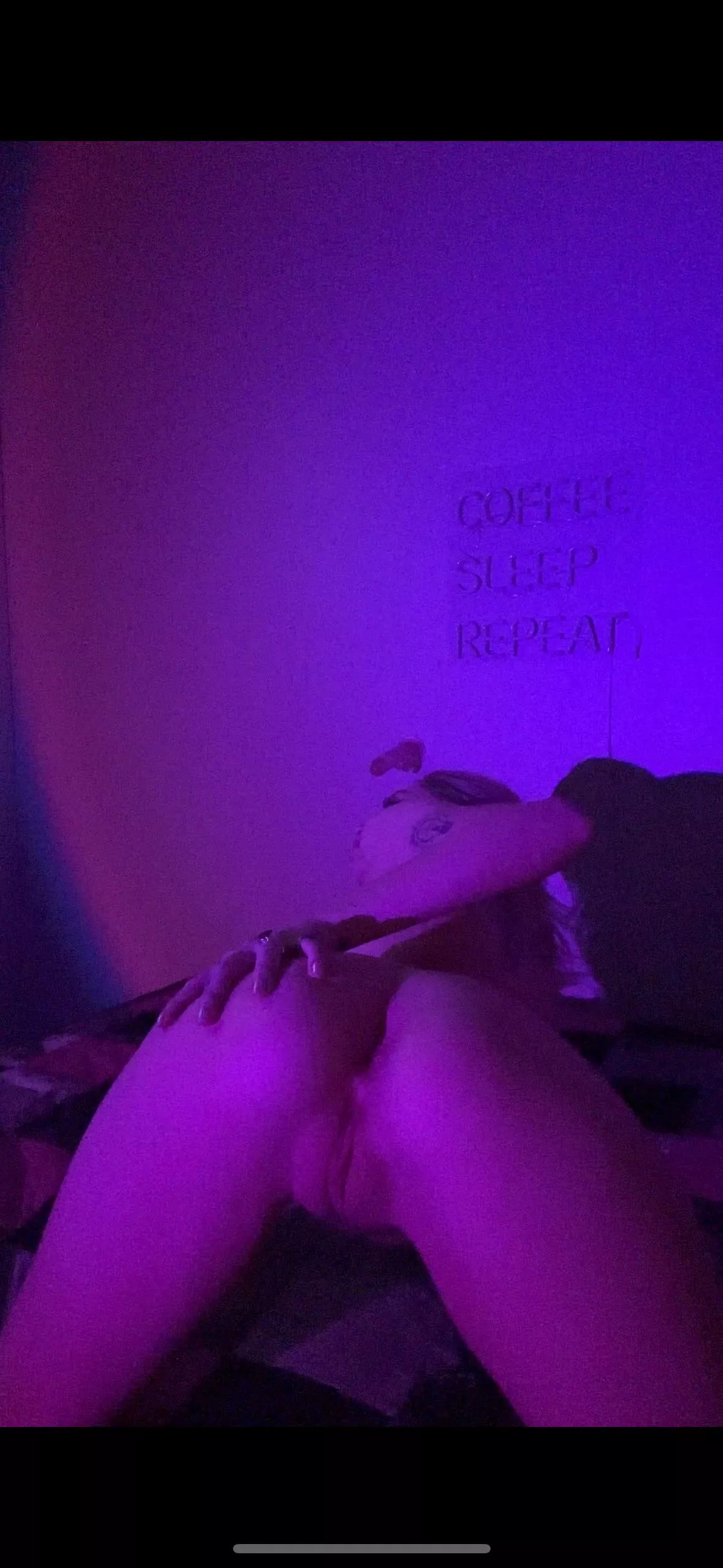 Tiny but juicy in all the right spots 😘