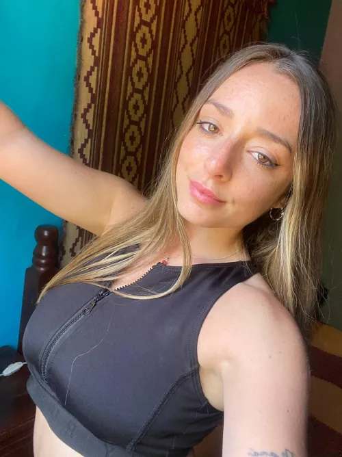 What would you do to see me without the top <3 (F18)