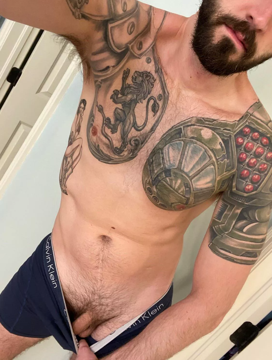 Who’s into inked dads? [34]