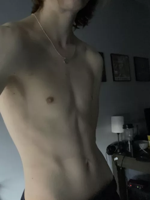 Would love for someone to run their hands all over me :)