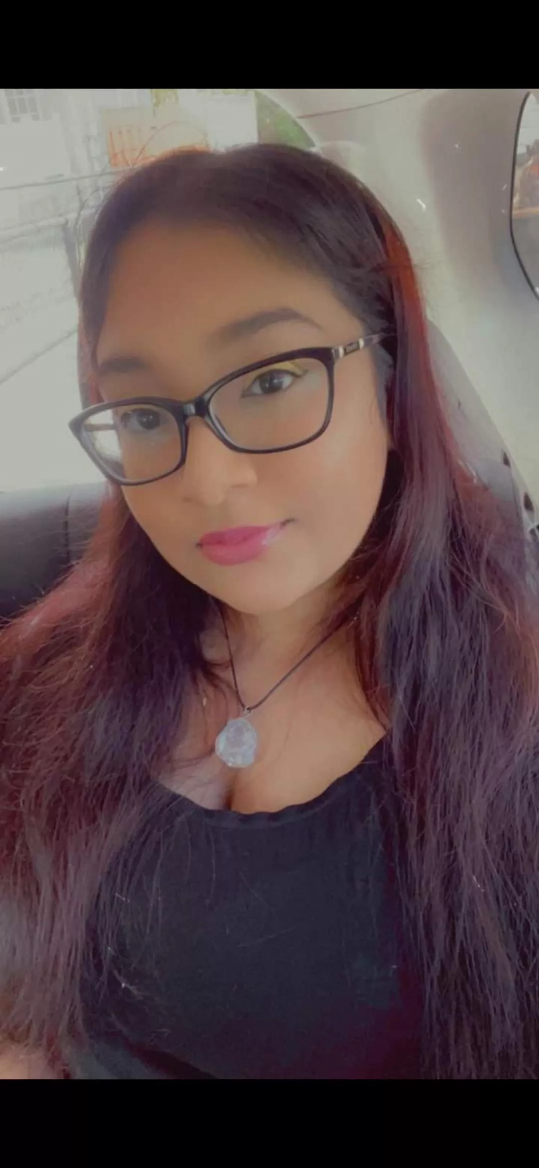 You guys wanted a selfie so here you go! Thank you all for making me feel safe and welcome here ❤️ 