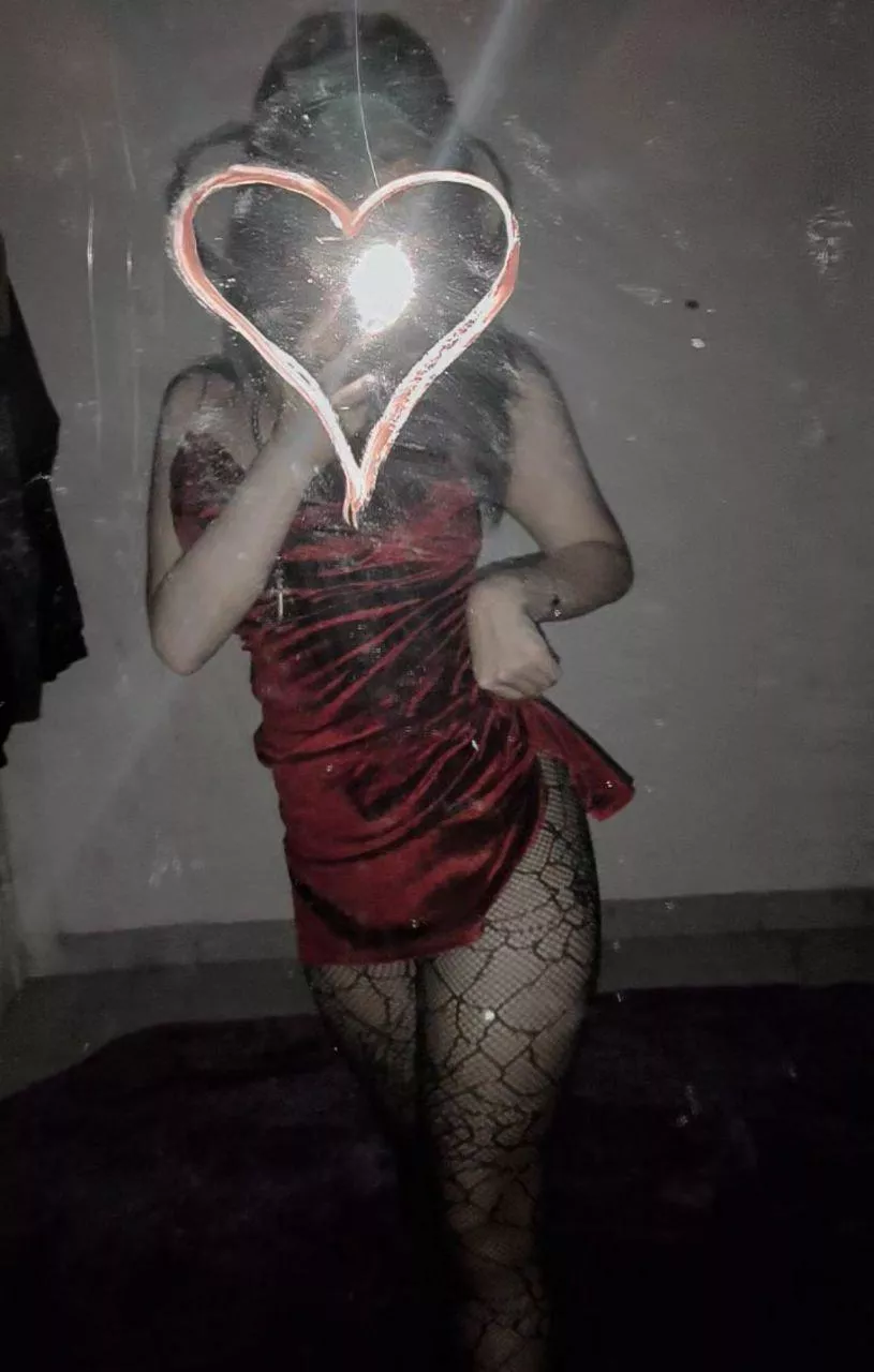 19 yo teen at your service :3