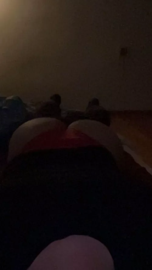 20m cum to my gfs face please im a sissy @textme.56