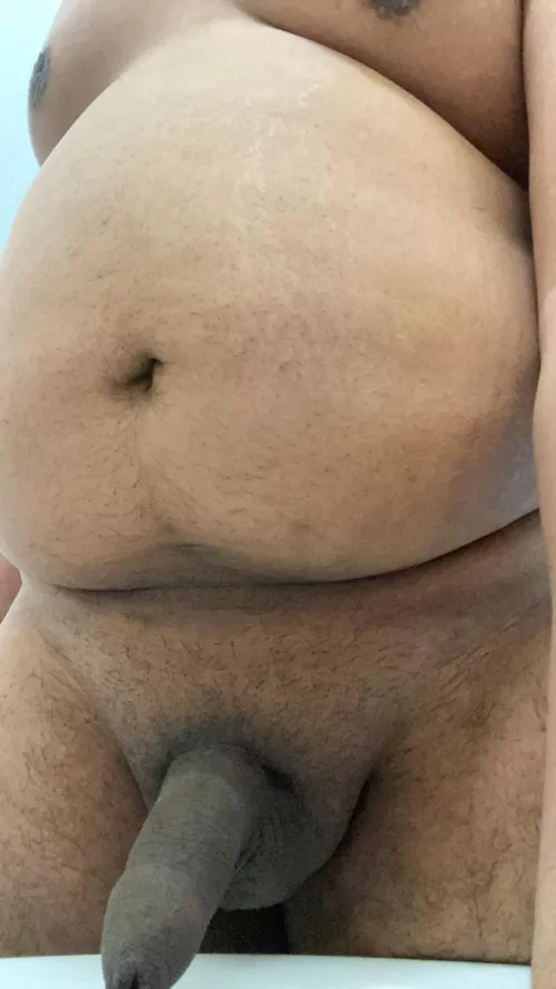 23m looking for horny guys. add hnyguy0 with a vid