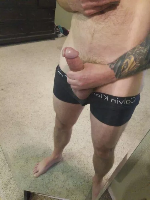 [42] Your best friends man sends you this pic...whats your next move?