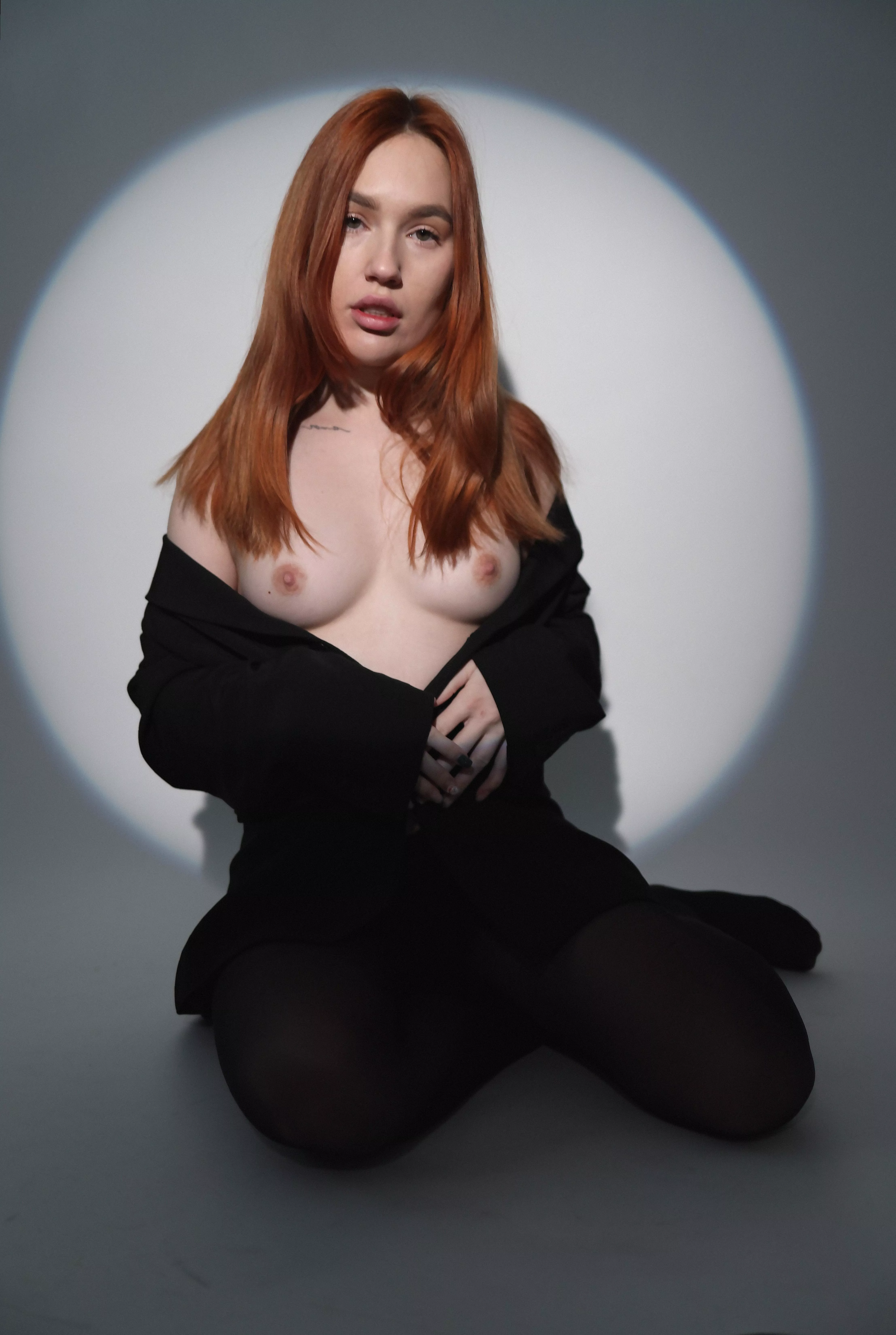 All that’s missing is your face in between my cheeks ;)