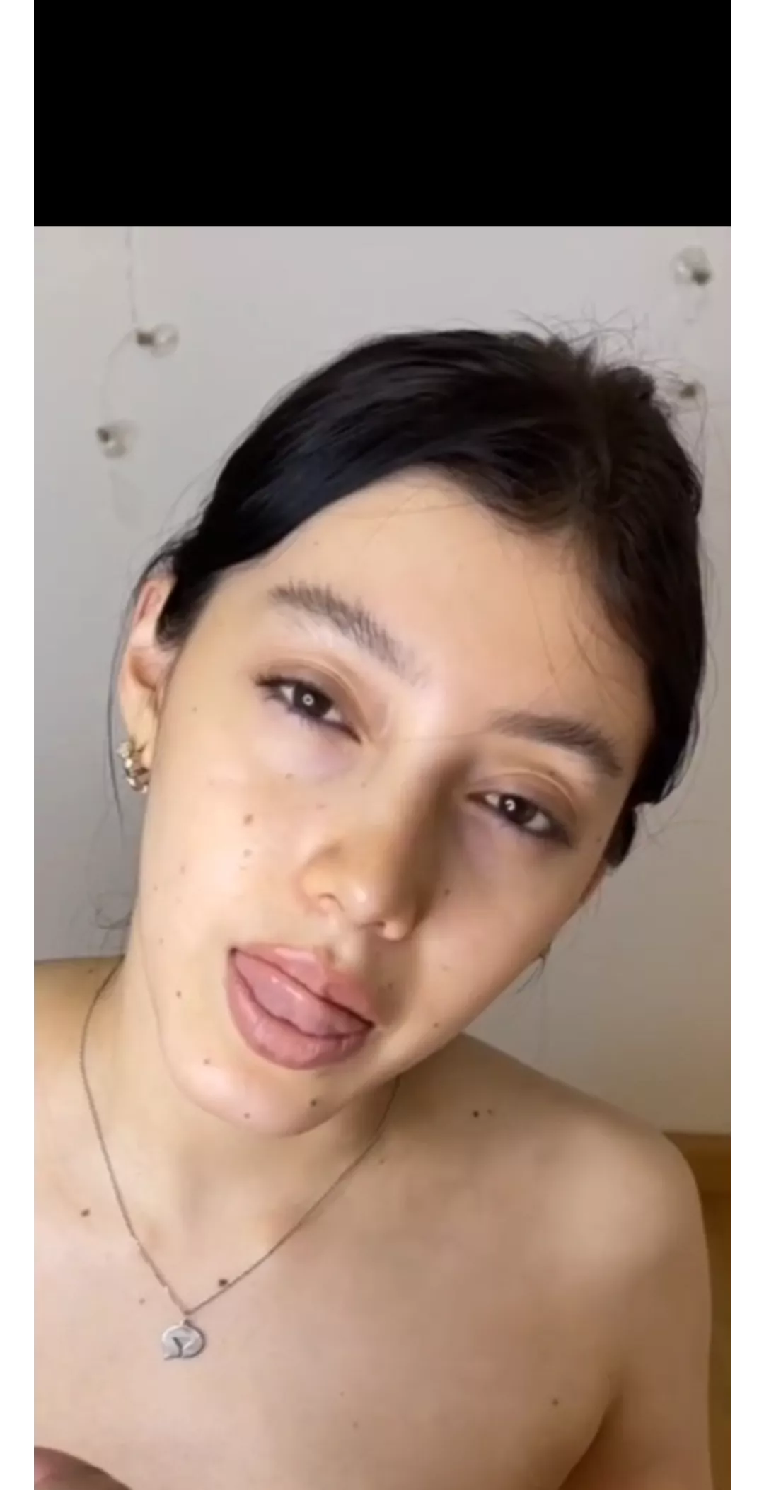 anyone know the name or something?