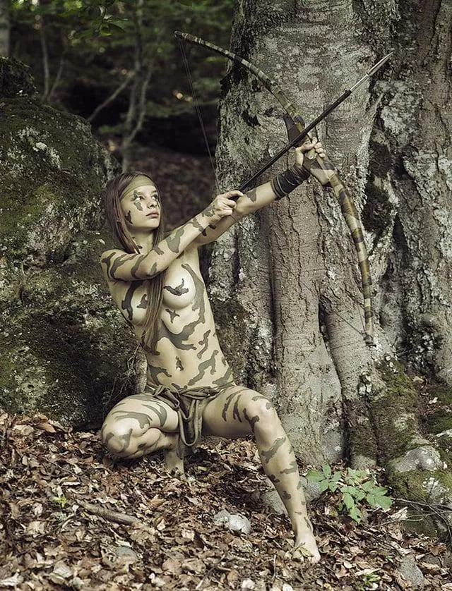 Camouflage body paint
