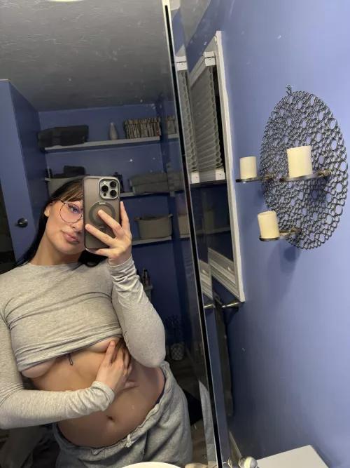 Come over and have some fun w me