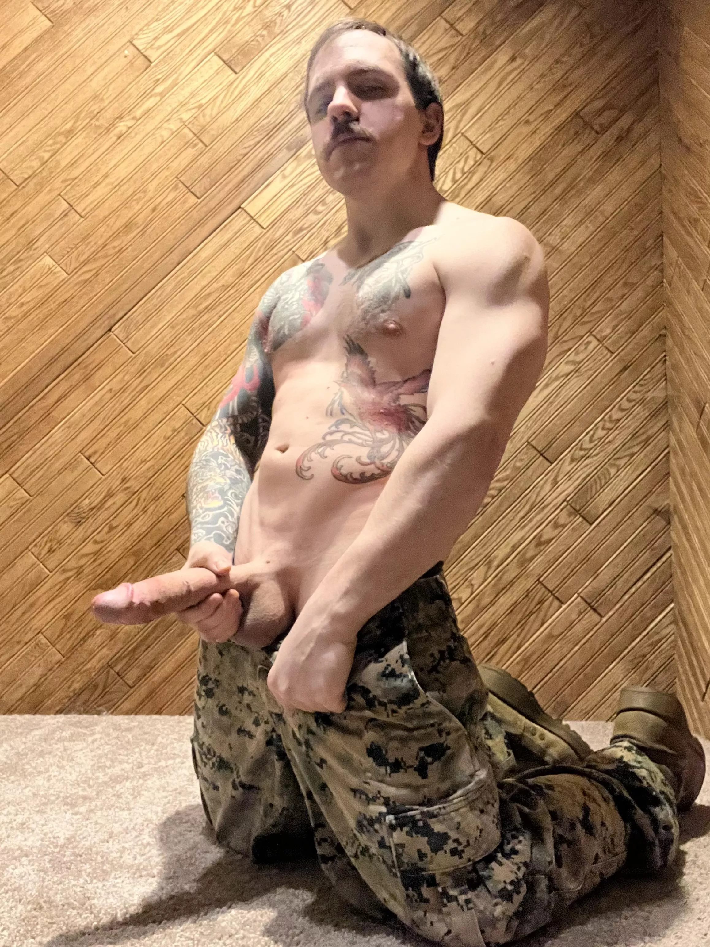 Do you like a cock in uniform?