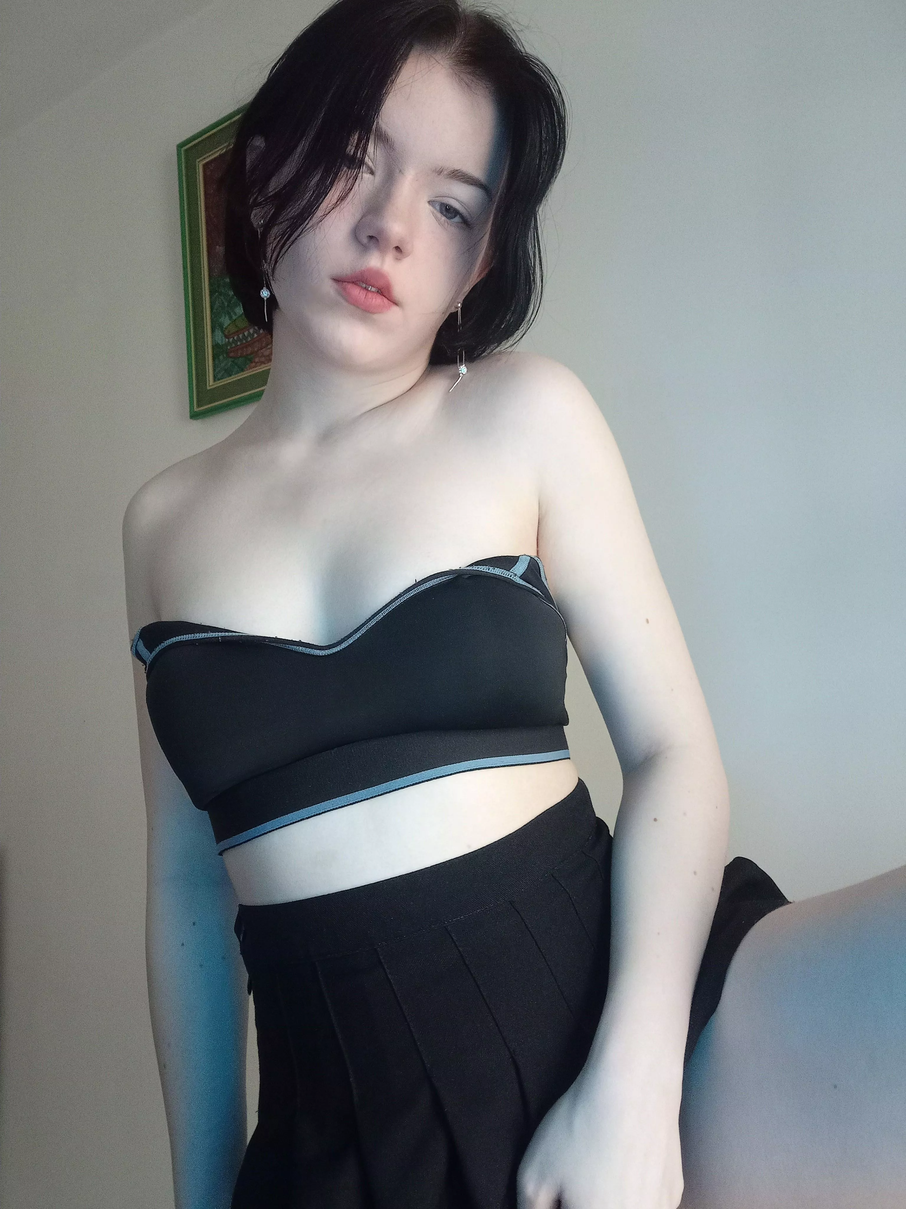 Do you like my new croptop? [19F]