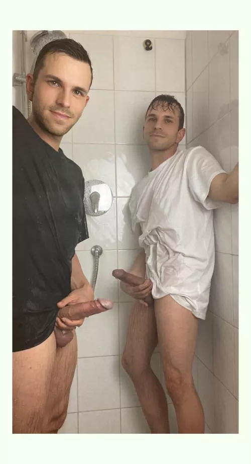 Ever fufked with twins?